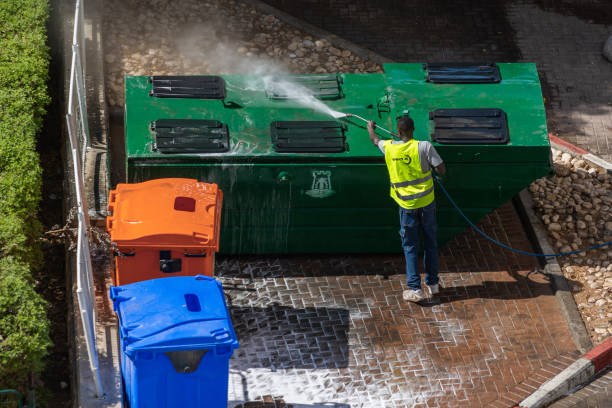 Best Concrete Pressure Washing  in Maben, MS